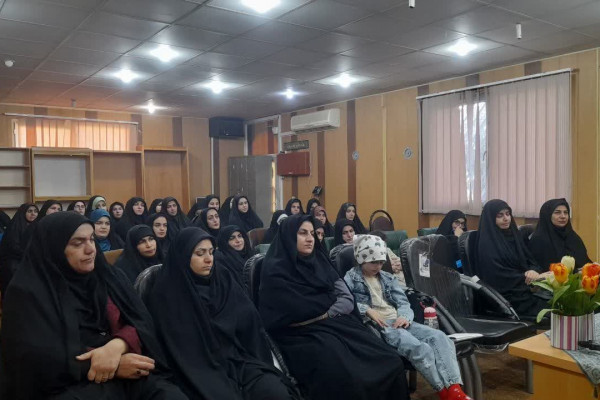 برگزاری دوره آموزشی طرح "الگوی مصلحین و حکمین قرآنی" در دره شهر