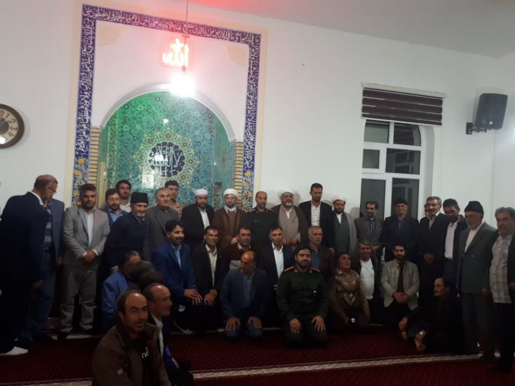 وحدتی که امام محله بین شیعه و سنی ایجاد کرد وحدتی که امام محله بین شیعه و سنی ایجاد کرد