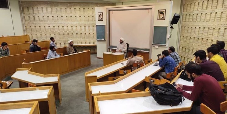 بحثهای تخصصی مربوط به وحدت باید در مراکز تخصصی و توسط علما پیگیری شود بحثهای تخصصی مربوط به وحدت باید در مراکز تخصصی و توسط علما پیگیری شود