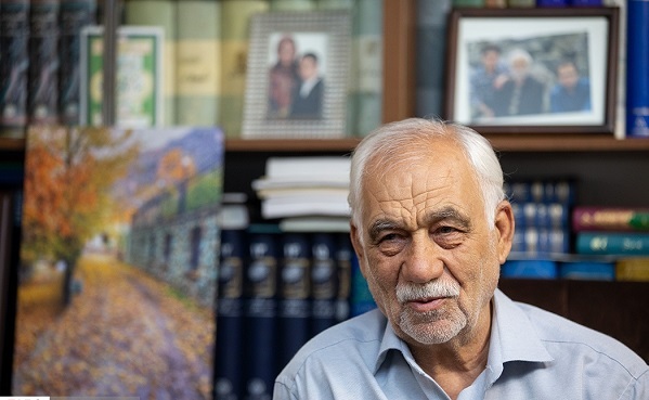 فرماندهی که در عرصه فرهنگی خشابش پُر بود فرماندهی که در عرصه فرهنگی خشابش پُر بود