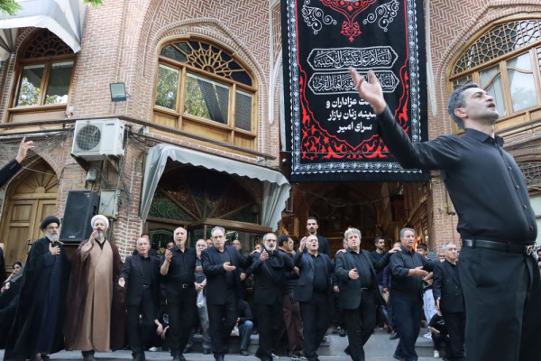 عزاداری سنتی بازار تبریز نمودی از نسل ها دلدادگی به اباعبدالله (ع)