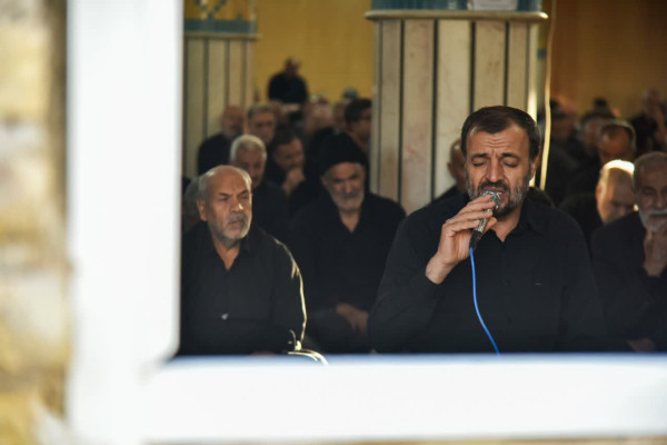 ۲۹ سال تداوم چهل صبح زیارت عاشورا در هیئت فاطمیون زنجان