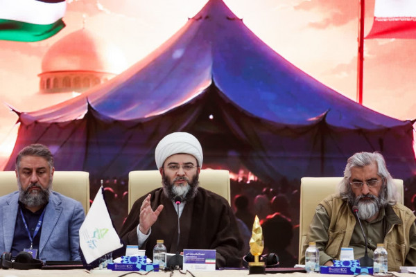 “Mehrvareh Havaye No”：表彰宗教社团的活动