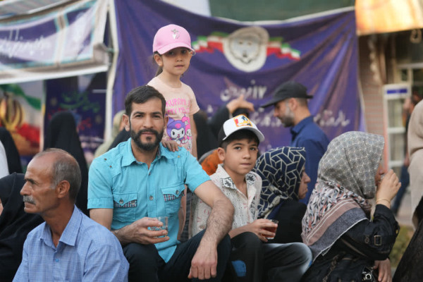 امروز همه آمدند...