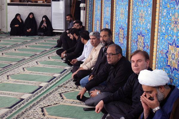استاندار بوشهر از اداره کل تبلیغات اسلامی بازدید کرد