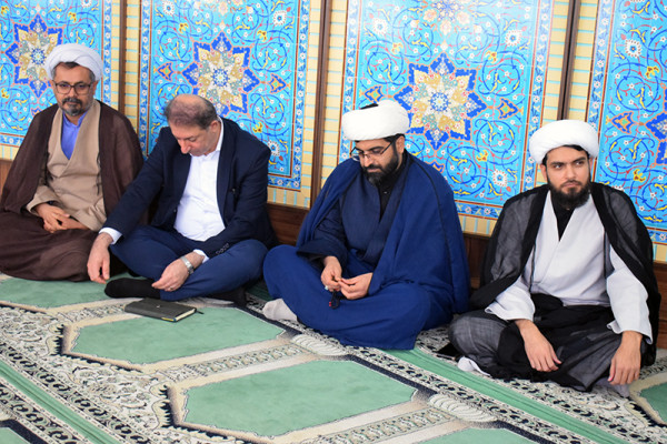 امام جمعه بوشهر از اداره کل تبلیغات اسلامی بازدید کرد