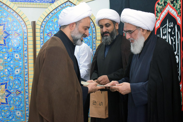 امام جمعه بوشهر از اداره کل تبلیغات اسلامی بازدید کرد