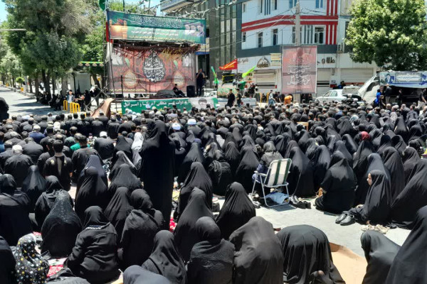 ظهر عاشورا؛ تجلی بندگی و ولایت در قروه