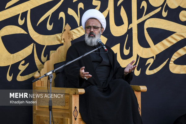 اجتماع بزرگ عاشورایی «یوم الحسین (ع)» در نصف جهان