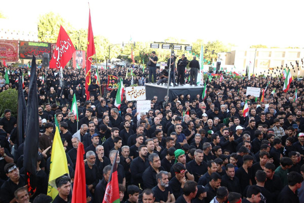 اجتماع عظیم عزاداران حسینی در عصر عاشورا « یوم الحسین ع »