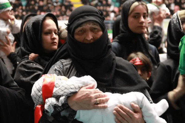 همایش شیرخوارگان حسینی در اردبیل