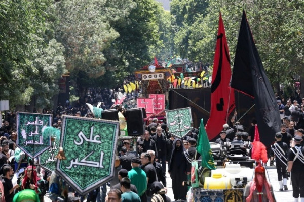 مراسم عزاداری سومین روز شهادت امام حسین (ع) در همدان
