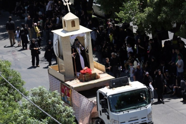 مراسم عزاداری سومین روز شهادت امام حسین (ع) در همدان