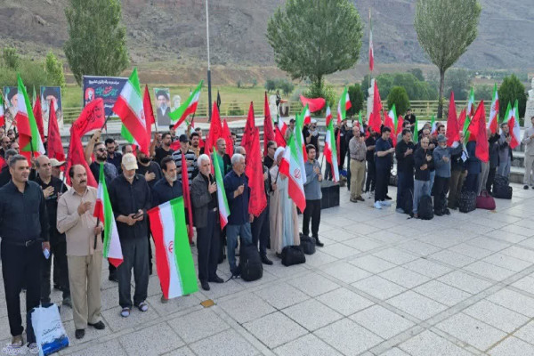 عاشقان ولایت از ماکو به دیدار امام شهید راهی شدند