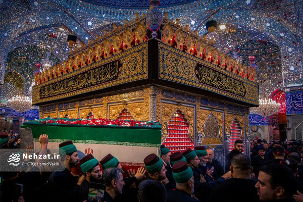 مراسم تشییع پیکر رهبر انقلاب در کربلا و نجف