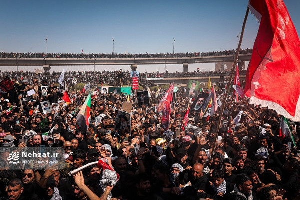 مراسم تشییع پیکر رهبر انقلاب در کربلا و نجف