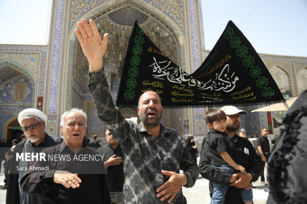 مراسم اربعین حسینی در حرم مطهر رضوی