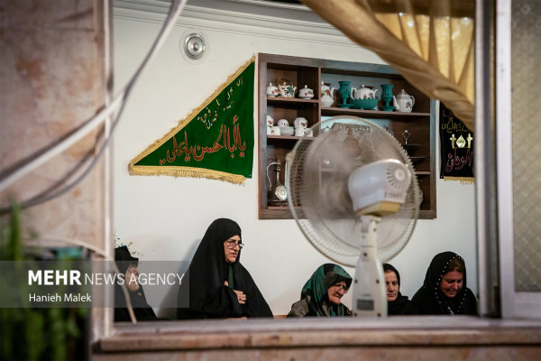 خانه به خانه با نام حسین(ع)
