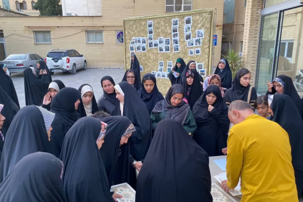 فارس| تجلیل از برگزارکنندگان روضه‌های خانگی ماه مبارک رمضان در شیراز
