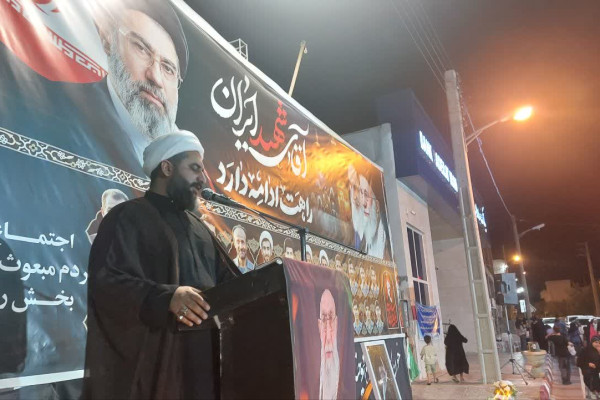 نجات در عصر غیبت، در گرو اجابت فرامین روز ولی جامعه است