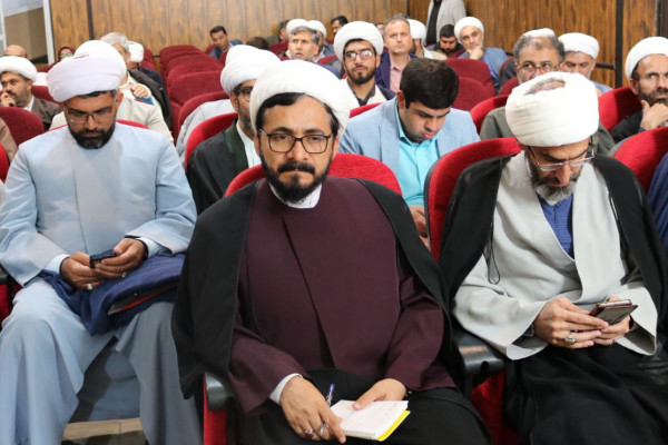 نشست توجیهی زندگی با آیه ها با حضور مدیران و کارشناسان تبلیغات اسلامی در فارس