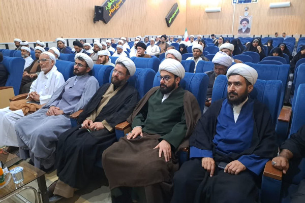 برگزاری نشست هم‌اندیشی علمای اهل سنت و شیعه در پارسیان